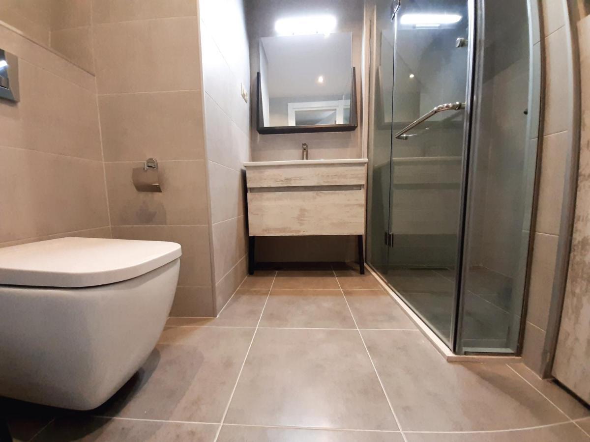 Alliance Palace Sea View Apartment Батумі Екстер'єр фото