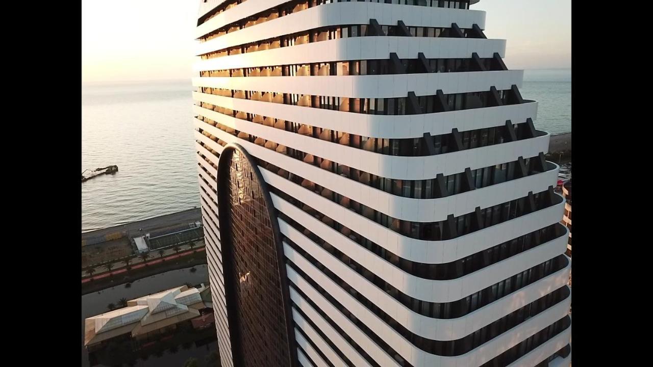 Alliance Palace Sea View Apartment Батумі Екстер'єр фото