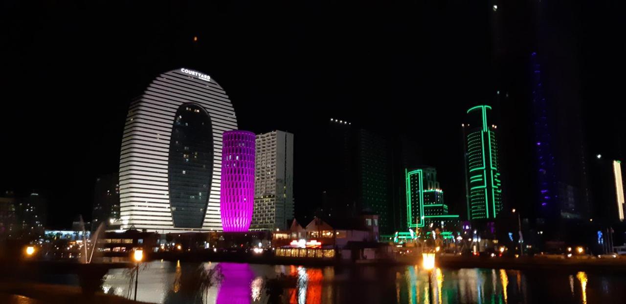 Alliance Palace Sea View Apartment Батумі Екстер'єр фото