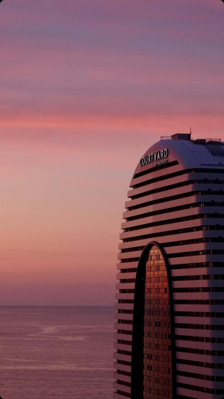 Alliance Palace Sea View Apartment Батумі Екстер'єр фото